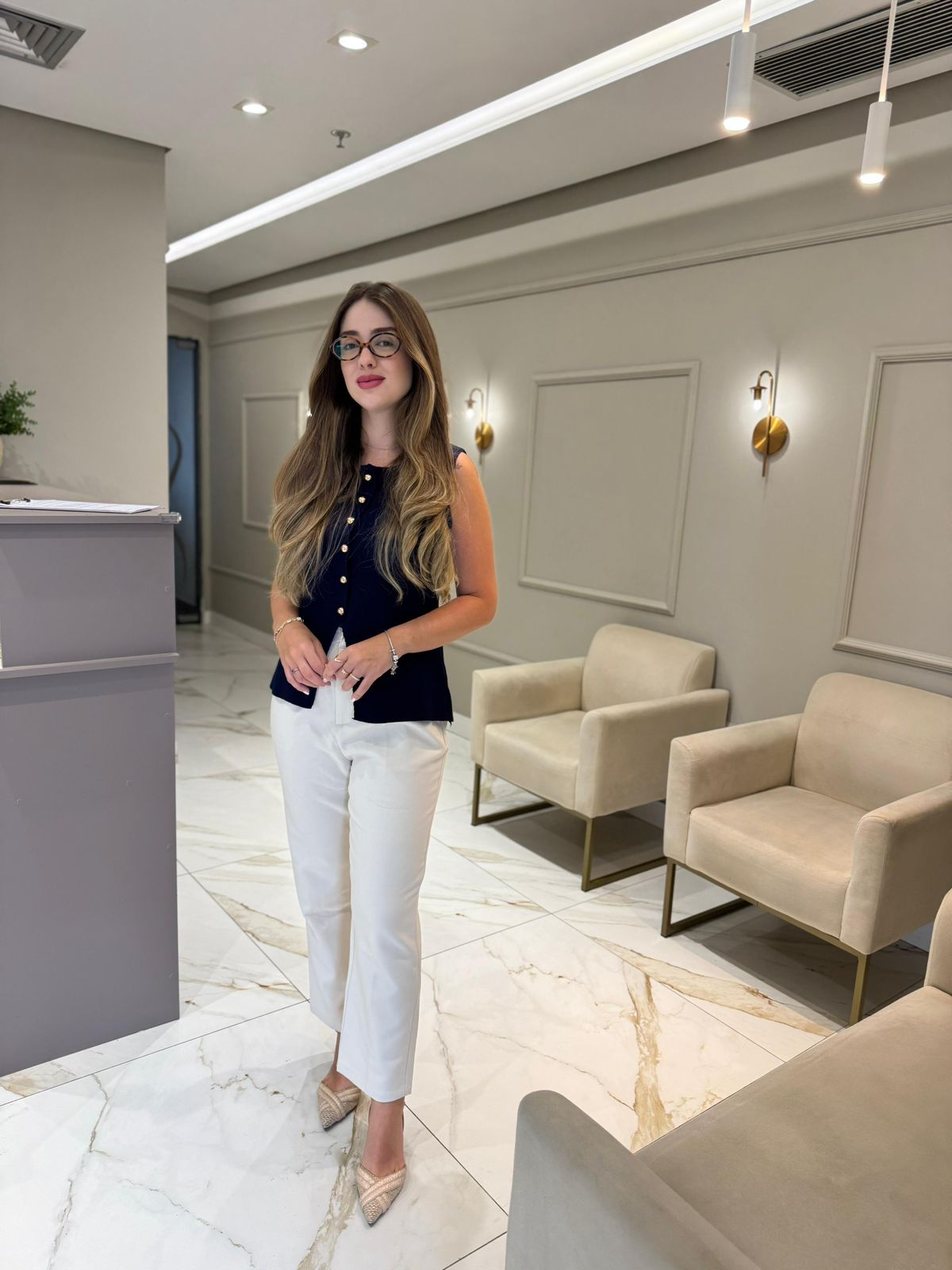 Recepção elegante com a Dra. Jéssica